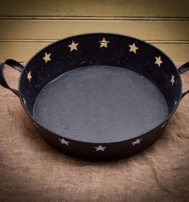 round tinware candle pan