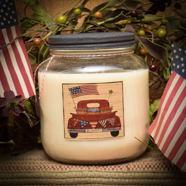 Farmhouse Cinnamon 64 oz Jar Candle