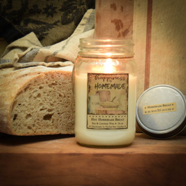 Hot Homemade Bread 16 oz Jar Candle