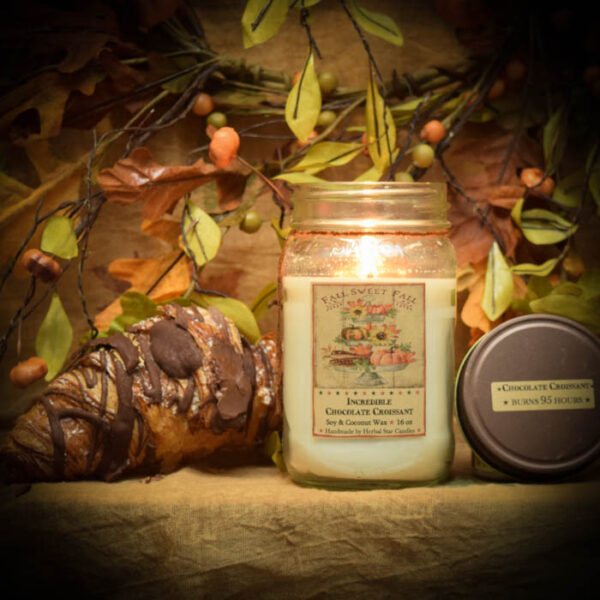 Incredible Chocolate Croissant 16 oz jar candle