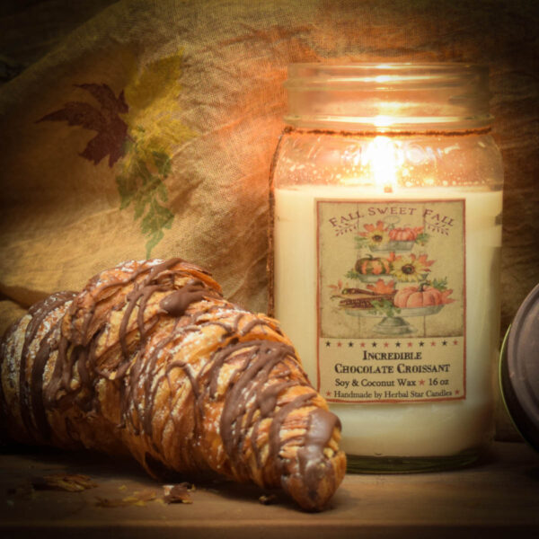 Incredible Chocolate Croissant 16 oz jar candle