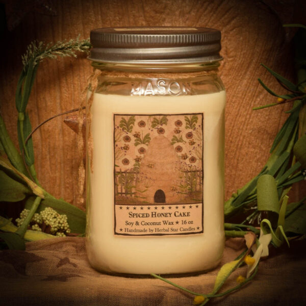 Spiced Honey Cake Beehive 16 oz jar candle