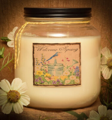 Daffodils and Daisies 64 oz Jar candle