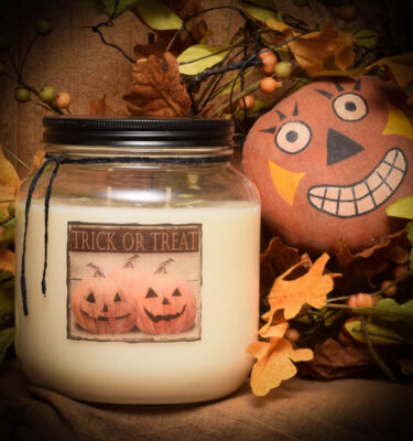 Trick or Treat 64 oz Jar Candle