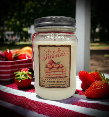 Strawberry Shortcake 16 oz jar candle