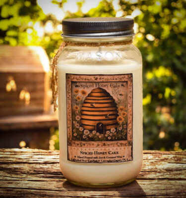 Beehive Spiced HoneyCake 24 oz Jar Candle