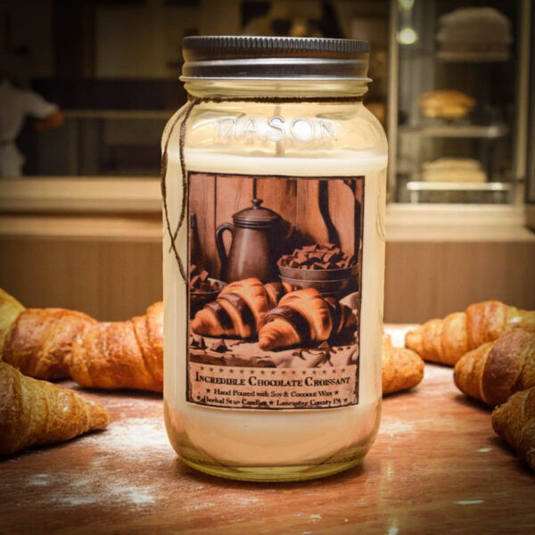 Incredible Chocolate Croissant 24 oz jar candle