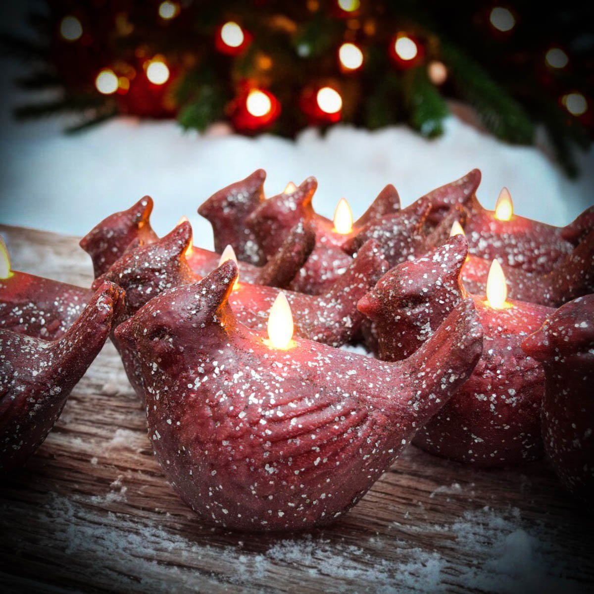 Cardinal Shaped Moving Flame LED Candle - Image 5